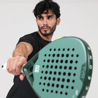ACE ONE TŸR - Raquette de Padel Anti-Vibration, Confort & Contrôle