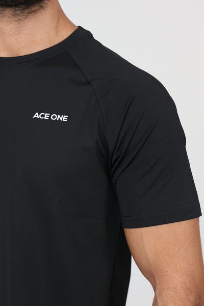 Short padel ACE ONE noir détail ceinture et tissu