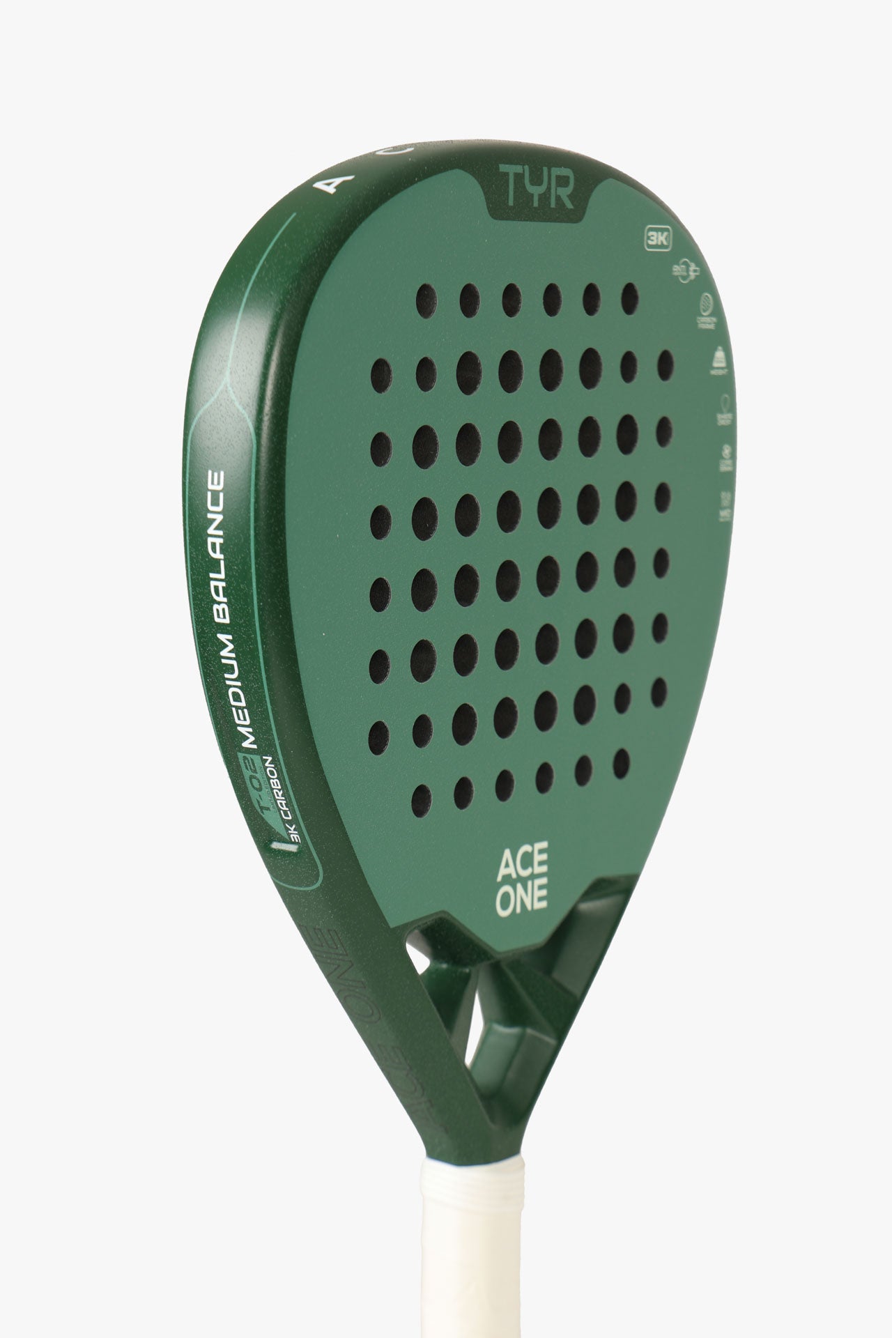 Raquette padel ACE ONE TŸR Green en situation